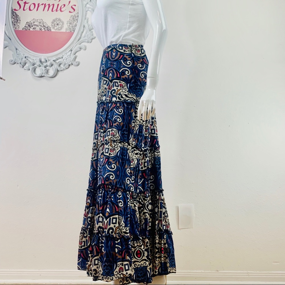 Biographie / Ruffled Blue Cream Pink  Patterned - Picture 4 of 8